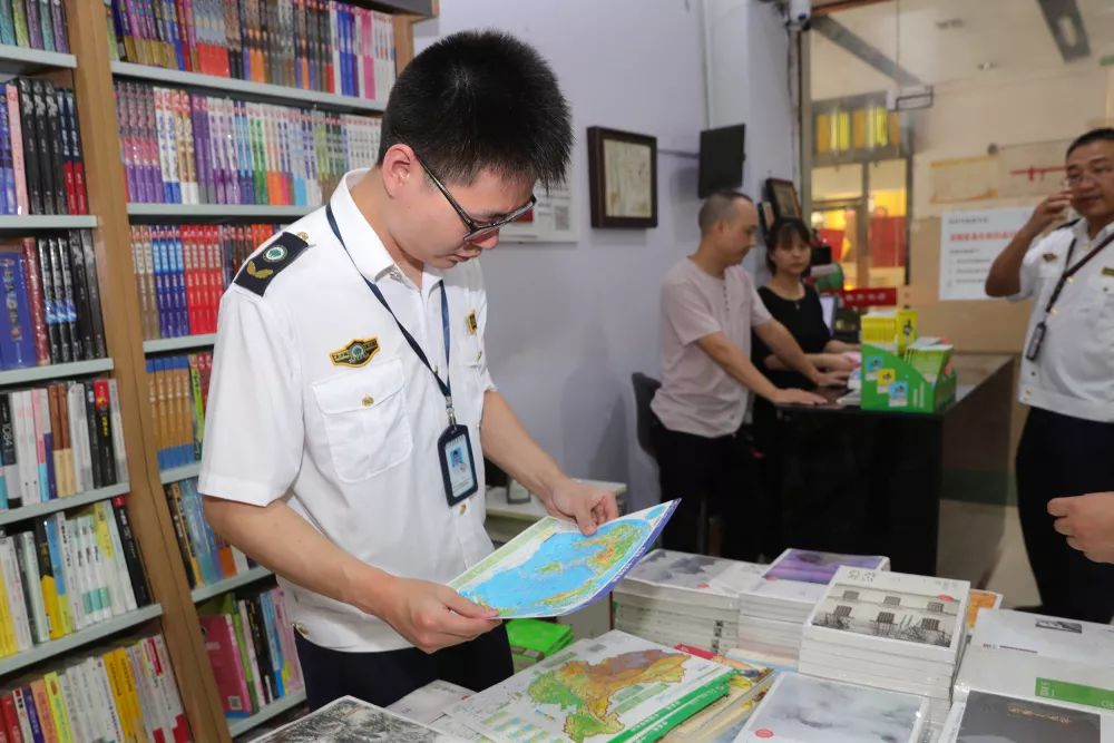 守護(hù)兒童成長(zhǎng)凈土，“護(hù)苗”2019我們?cè)谛袆?dòng)…… 出版物專項(xiàng)整治紀(jì)實(shí)